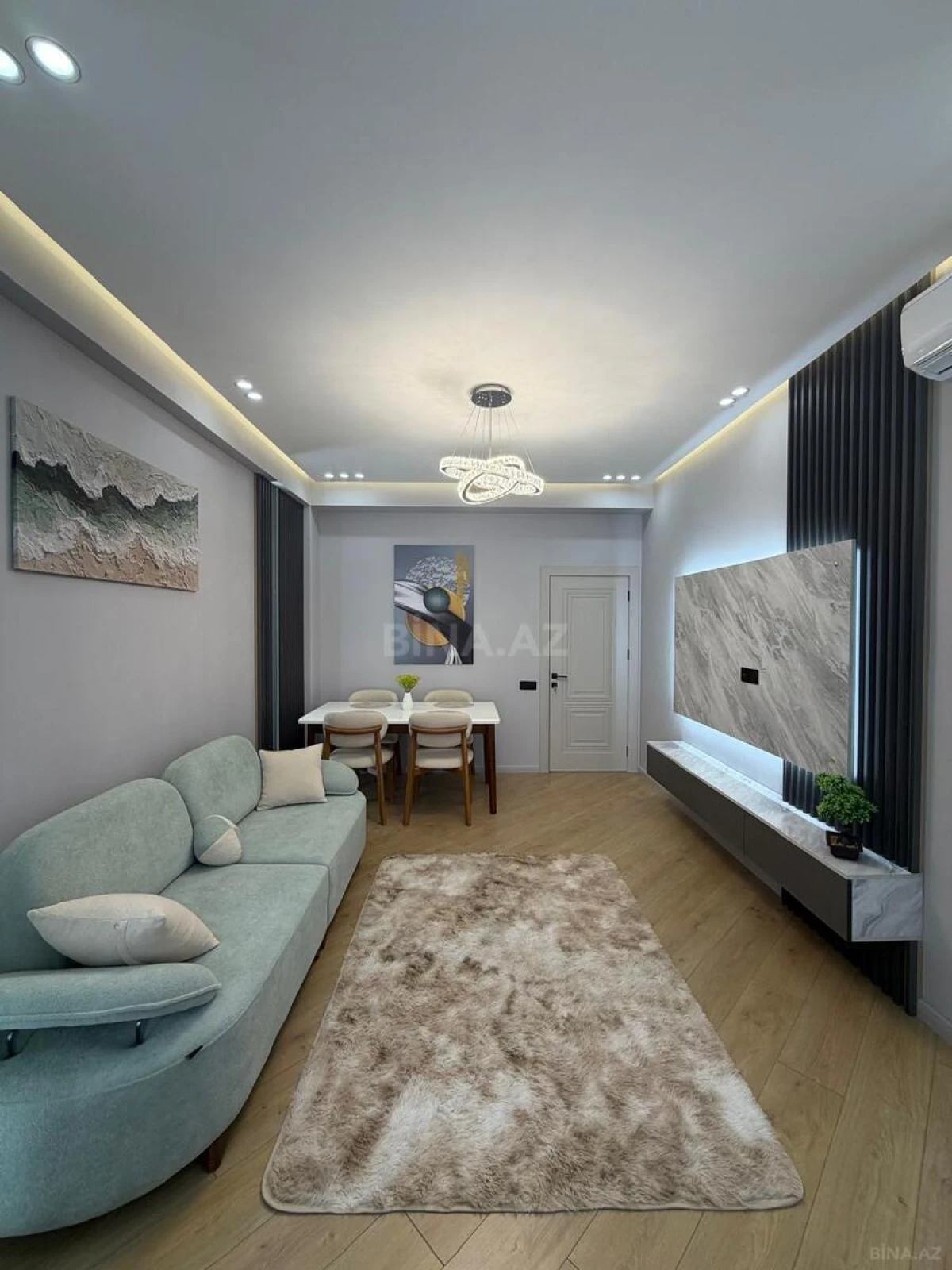Satılır 2 otaqlı mənzil 55 m²