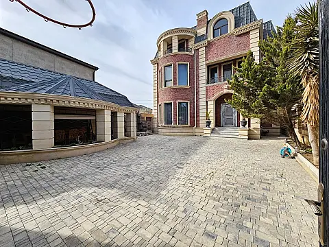 Satılır 5 otaqlı həyət evi 350 m² — Xırdalan 5 otaq 350.00 m²
