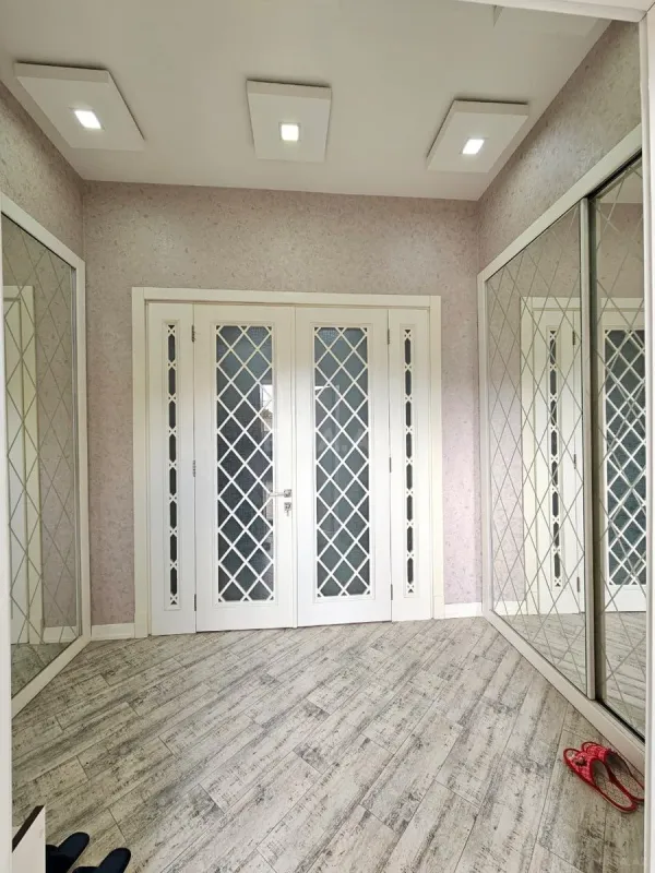 Satılır 5 otaqlı həyət evi 350 m²