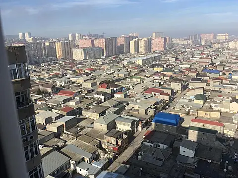 Satılır 3 otaqlı mənzil 125 m²