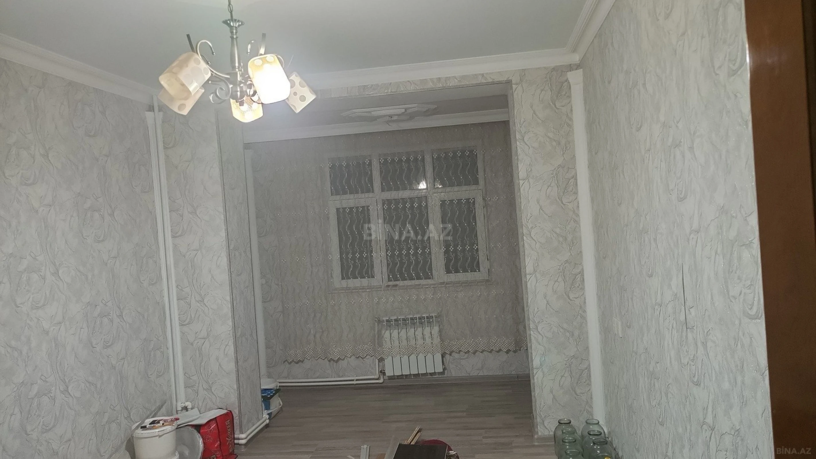 Satılır 4 otaqlı mənzil 100 m²
