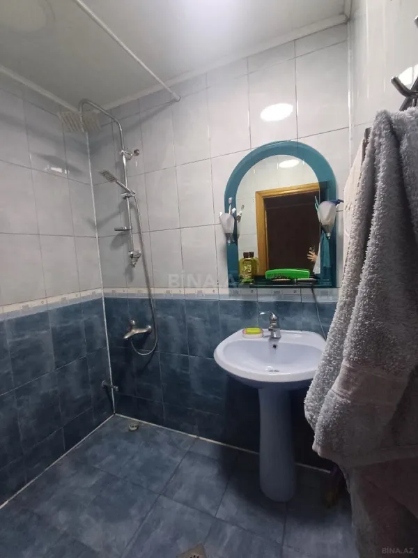 Satılır 4 otaqlı mənzil 100 m²