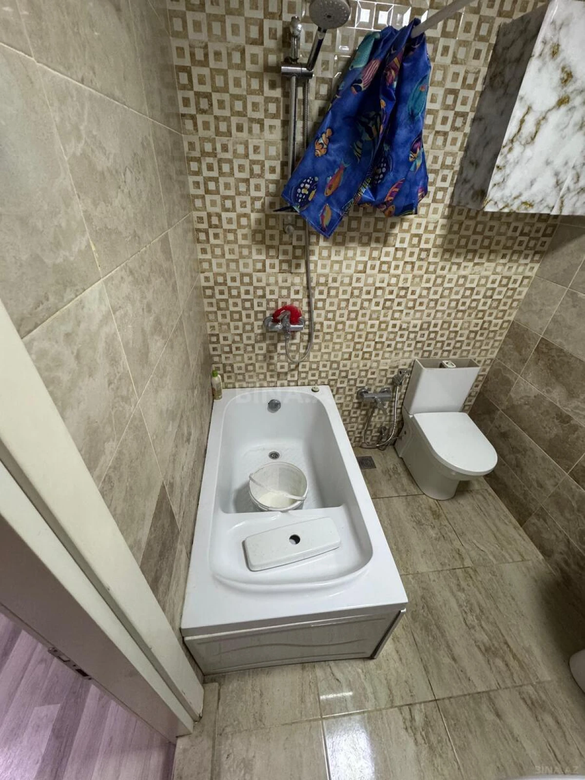 Satılır 2 otaqlı mənzil 72 m²