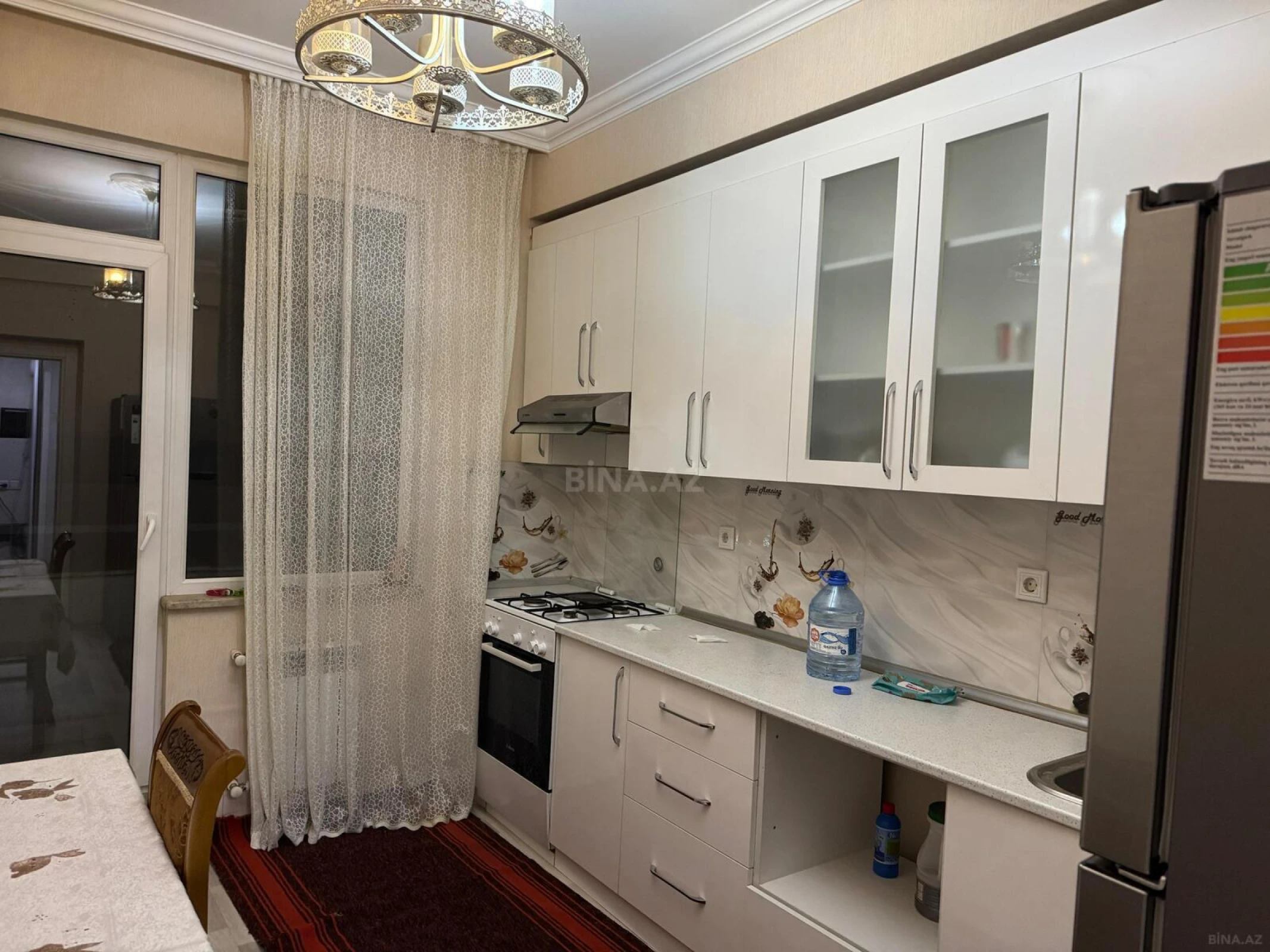 Satılır 2 otaqlı mənzil 72 m²