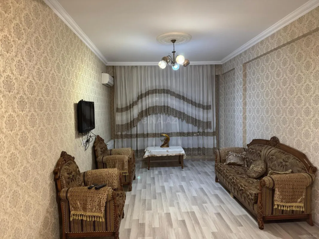 Satılır 2 otaqlı mənzil 72 m²