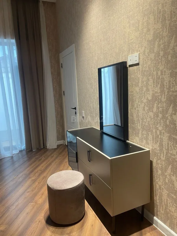 Kirayə verilir 3 otaqlı həyət evi 200 m²