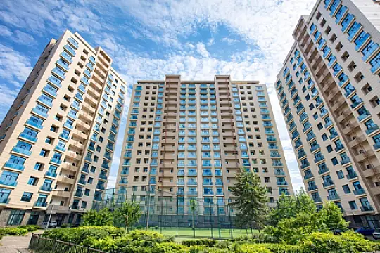 Satılır 4 otaqlı mənzil 149 m²