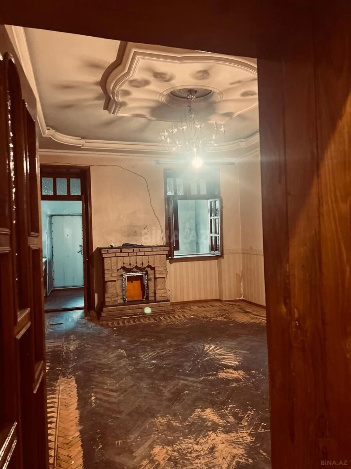 Satılır 3 otaqlı mənzil 140 m²