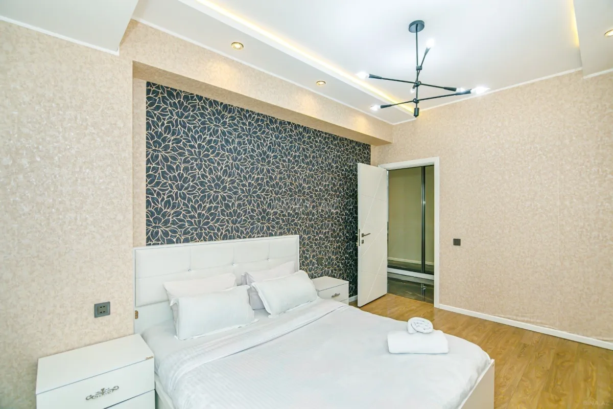 Kirayə verilir 3 otaqlı mənzil 120 m²
