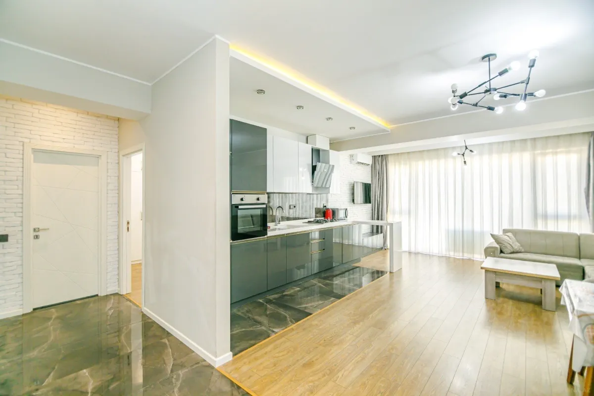 Kirayə verilir 3 otaqlı mənzil 120 m²