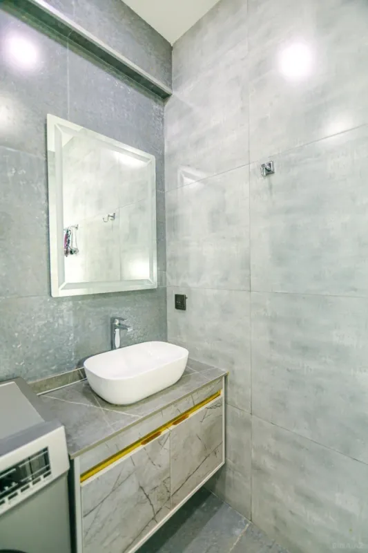 Kirayə verilir 3 otaqlı mənzil 120 m²