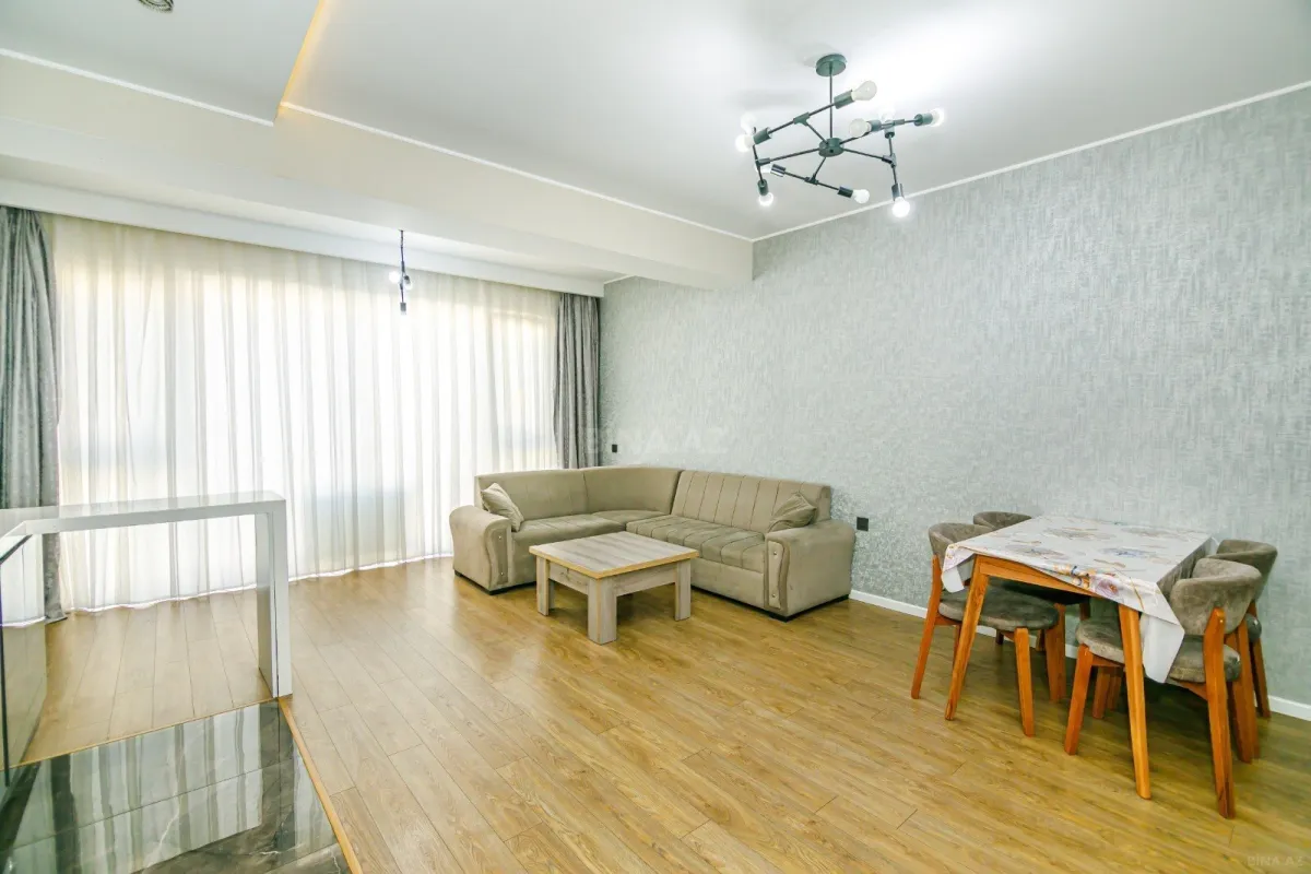 Kirayə verilir 3 otaqlı mənzil 120 m²
