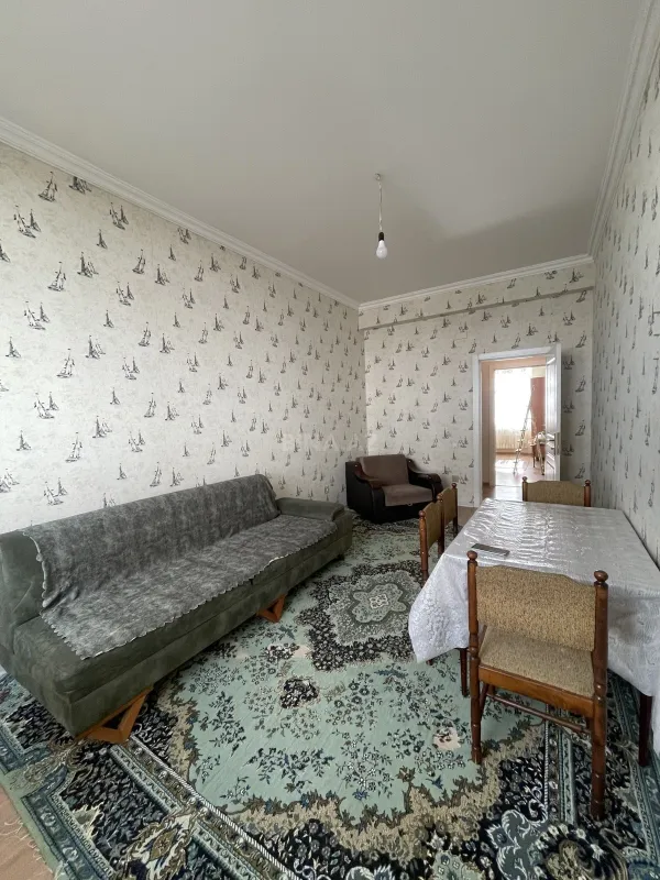 Kirayə verilir 3 otaqlı mənzil 73 m²