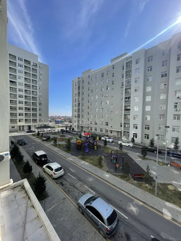 Kirayə verilir 3 otaqlı mənzil 73 m²
