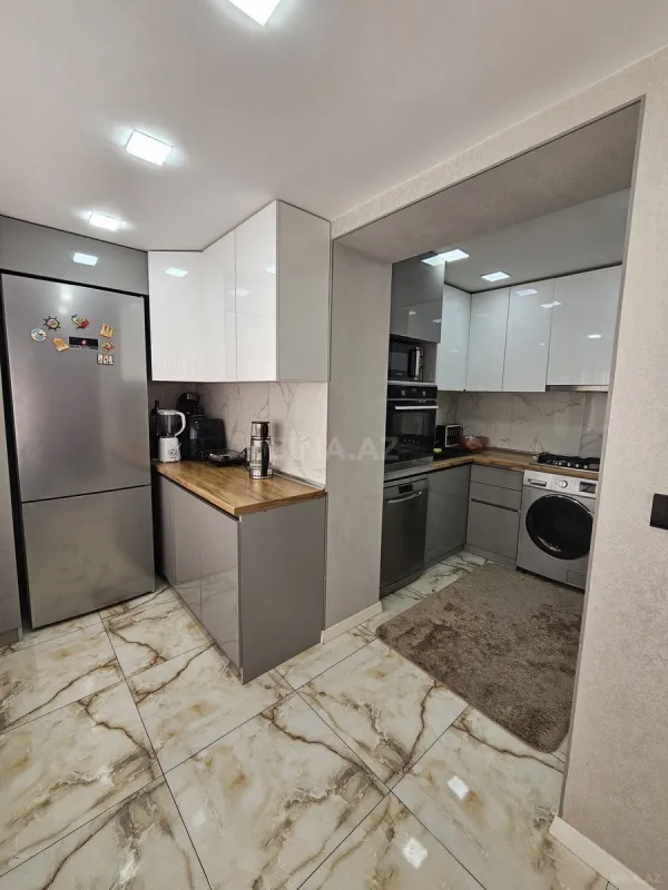 Satılır 3 otaqlı mənzil 80 m²