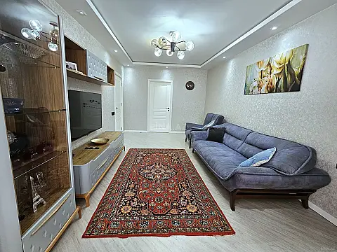 Satılır 3 otaqlı mənzil 80 m² — Bakı, İnşaatçılar 3 otaq 80.00 m²