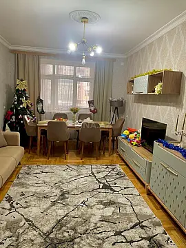 Satılır 3 otaqlı mənzil 80 m²