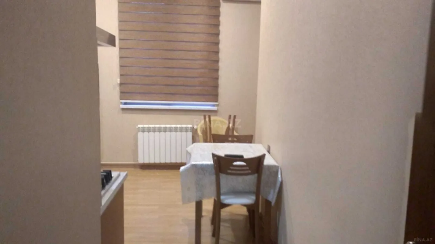 Kirayə verilir 2 otaqlı mənzil 75 m²