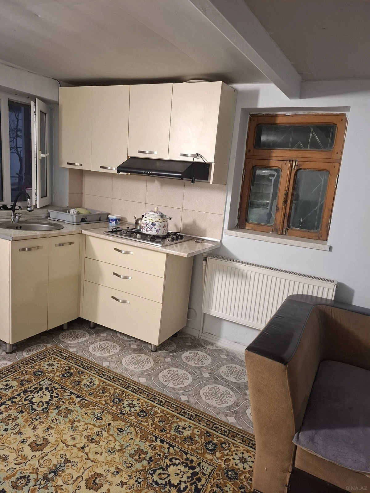 Kirayə verilir 2 otaqlı həyət evi 60 m²