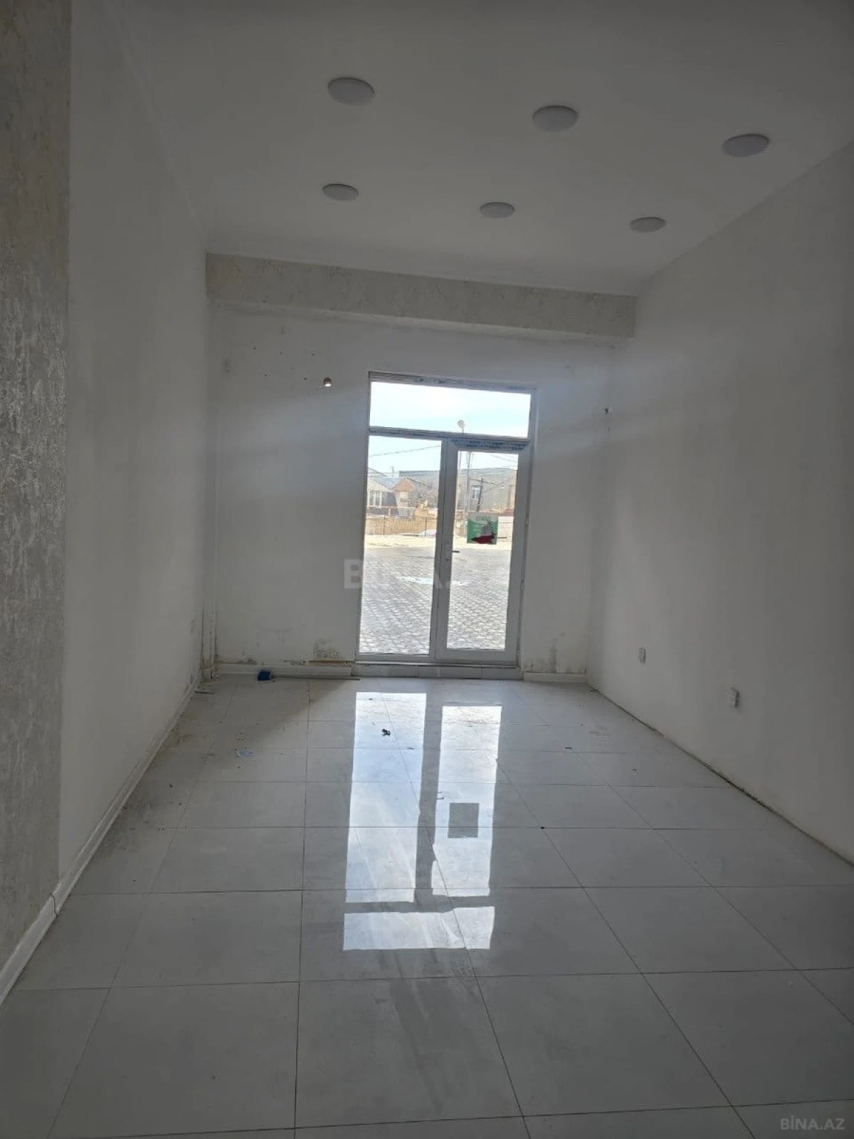 Kirayə verilir obyekt 150 m²