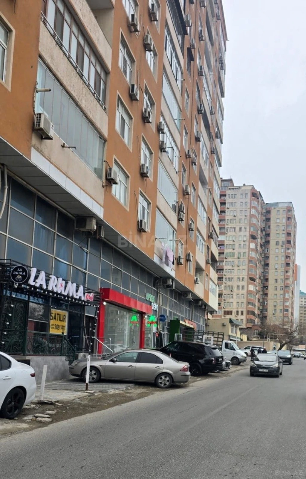 Kirayə verilir obyekt 150 m²