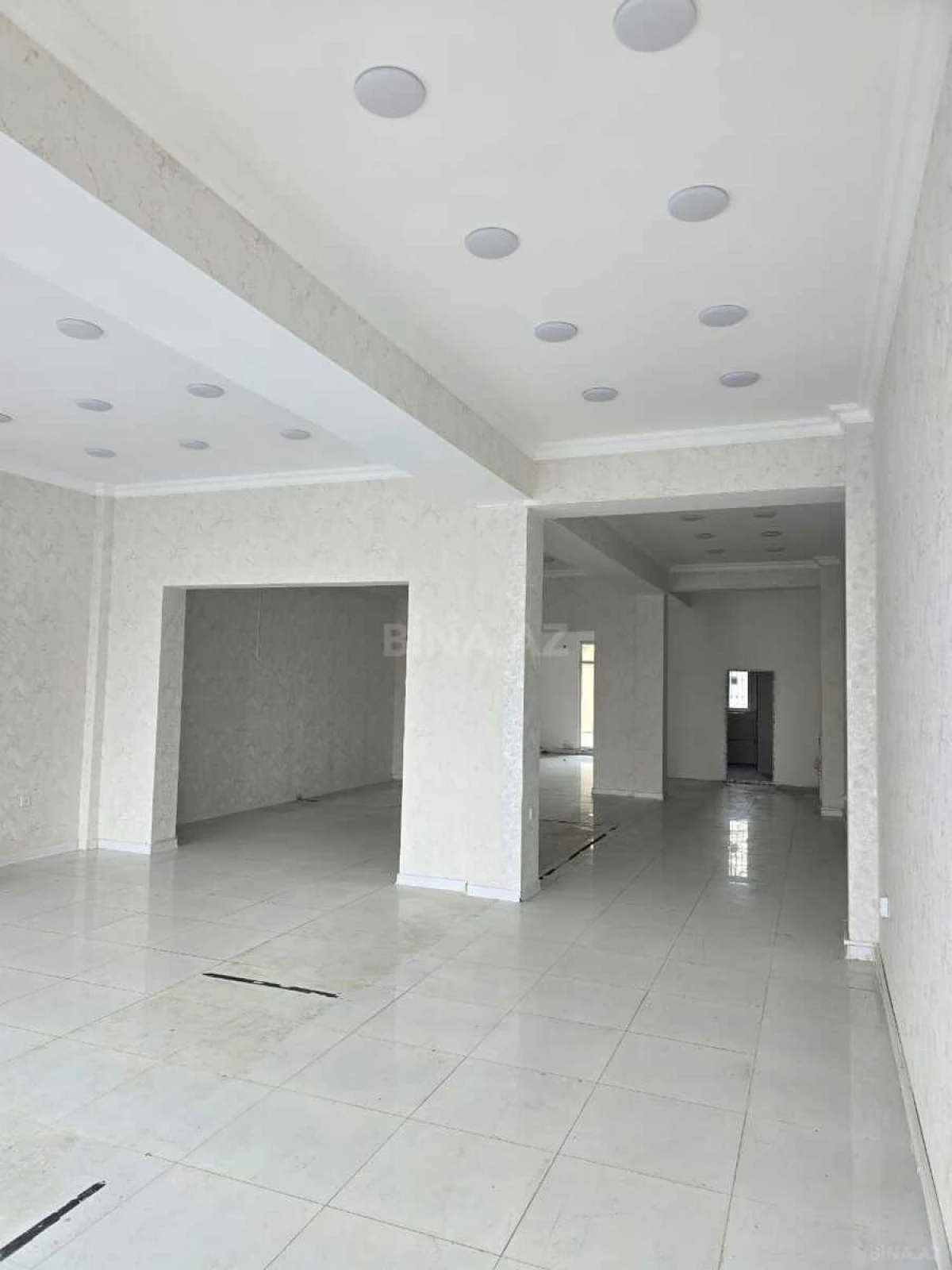 Kirayə verilir obyekt 150 m²
