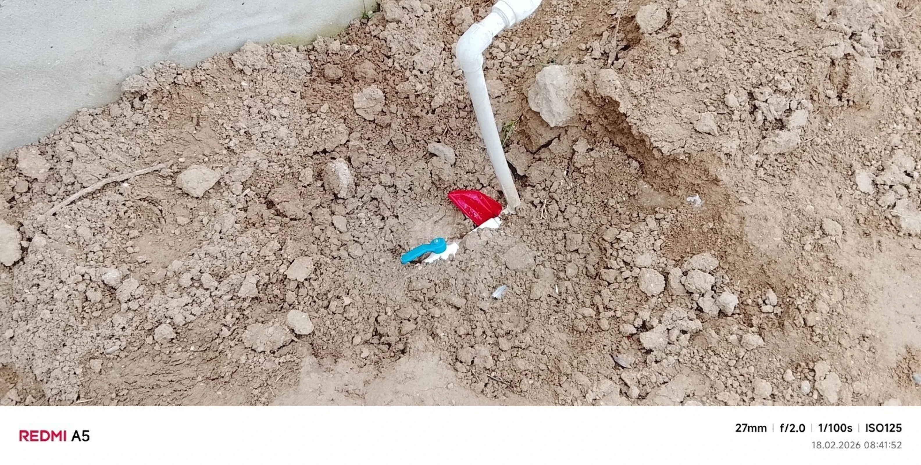 Satılır torpaq sahəsi 1.6 m²