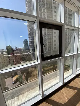 Kirayə verilir 1 otaqlı ofis 27 m²