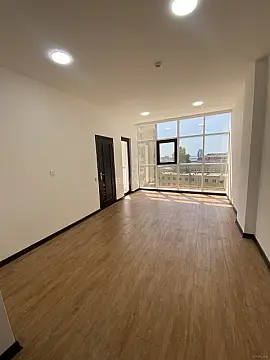 Kirayə verilir 1 otaqlı ofis 27 m²