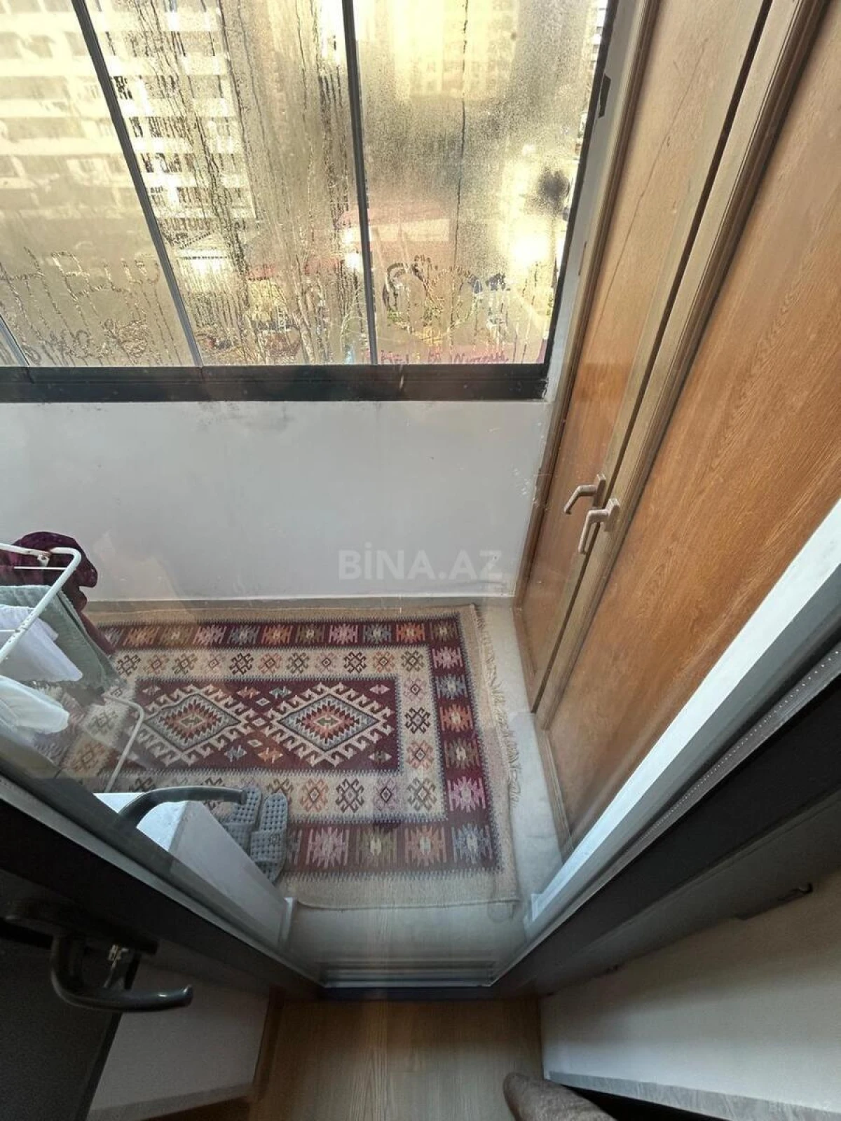 Satılır 4 otaqlı mənzil 100 m²