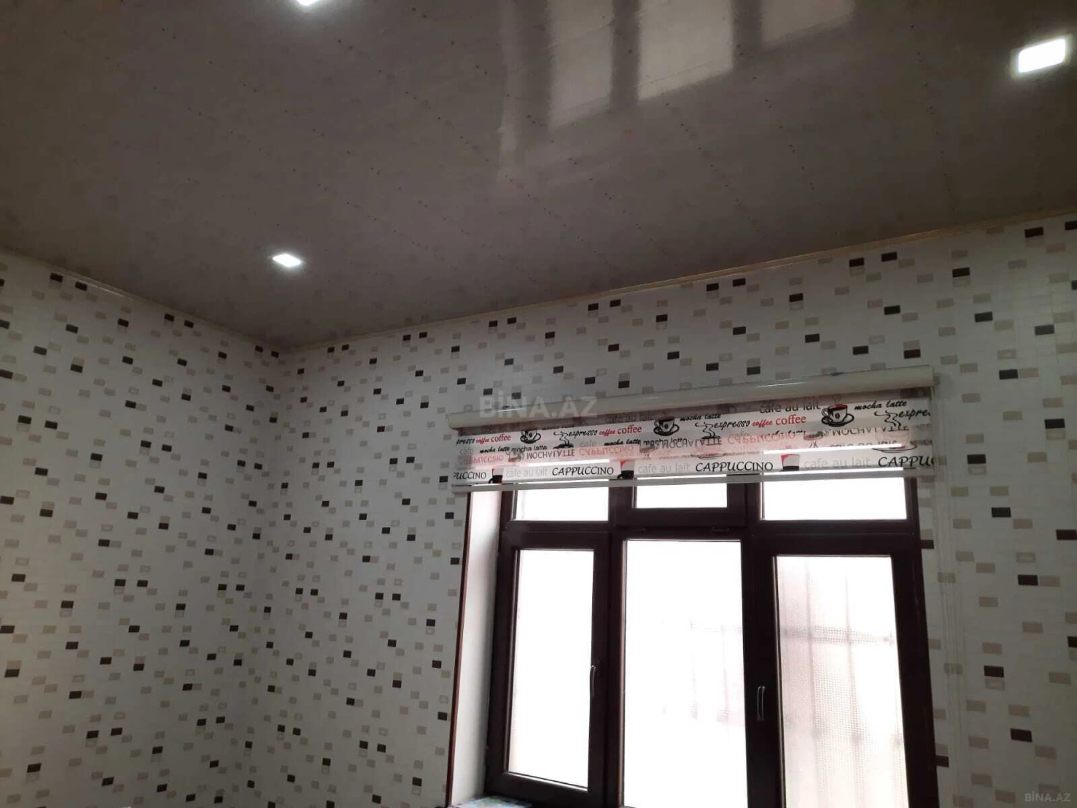 Satılır 5 otaqlı həyət evi 200 m²