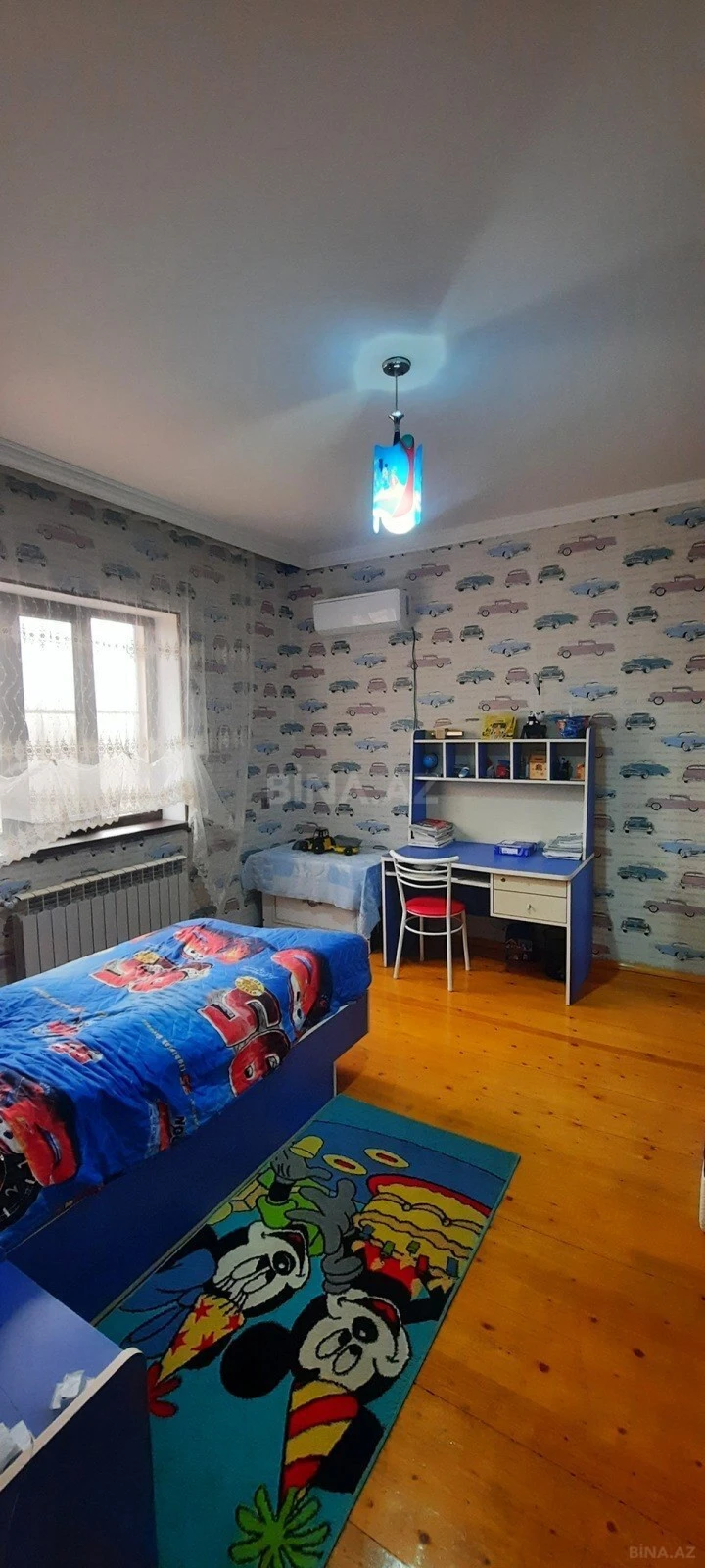 Satılır 5 otaqlı həyət evi 200 m²