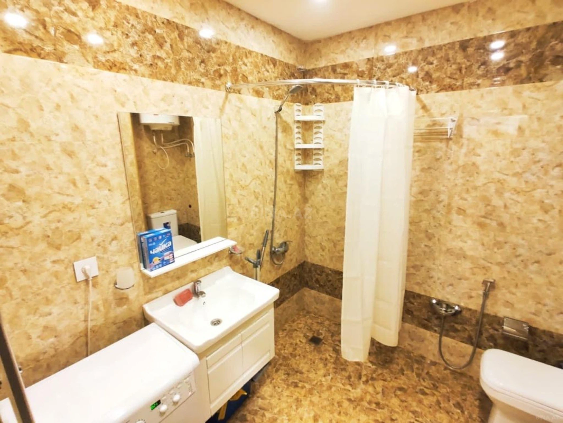 Kirayə verilir 1 otaqlı mənzil 40 m²