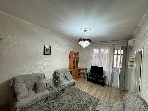 Satılır 2 otaqlı mənzil 55 m² — Bakı, Memar Əcəmi yanı 2 otaq 55.00 m²