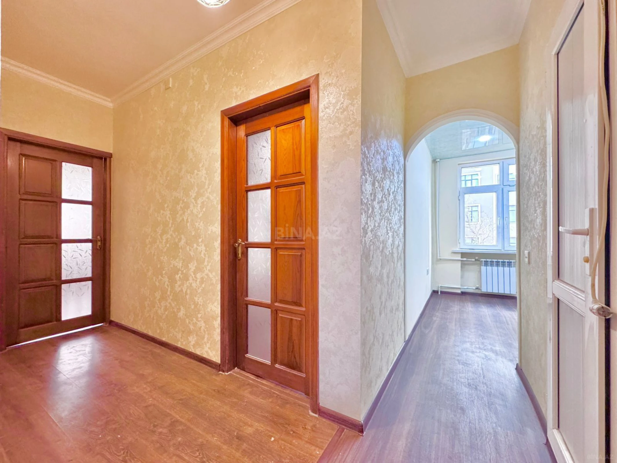 Satılır 2 otaqlı mənzil 55 m²