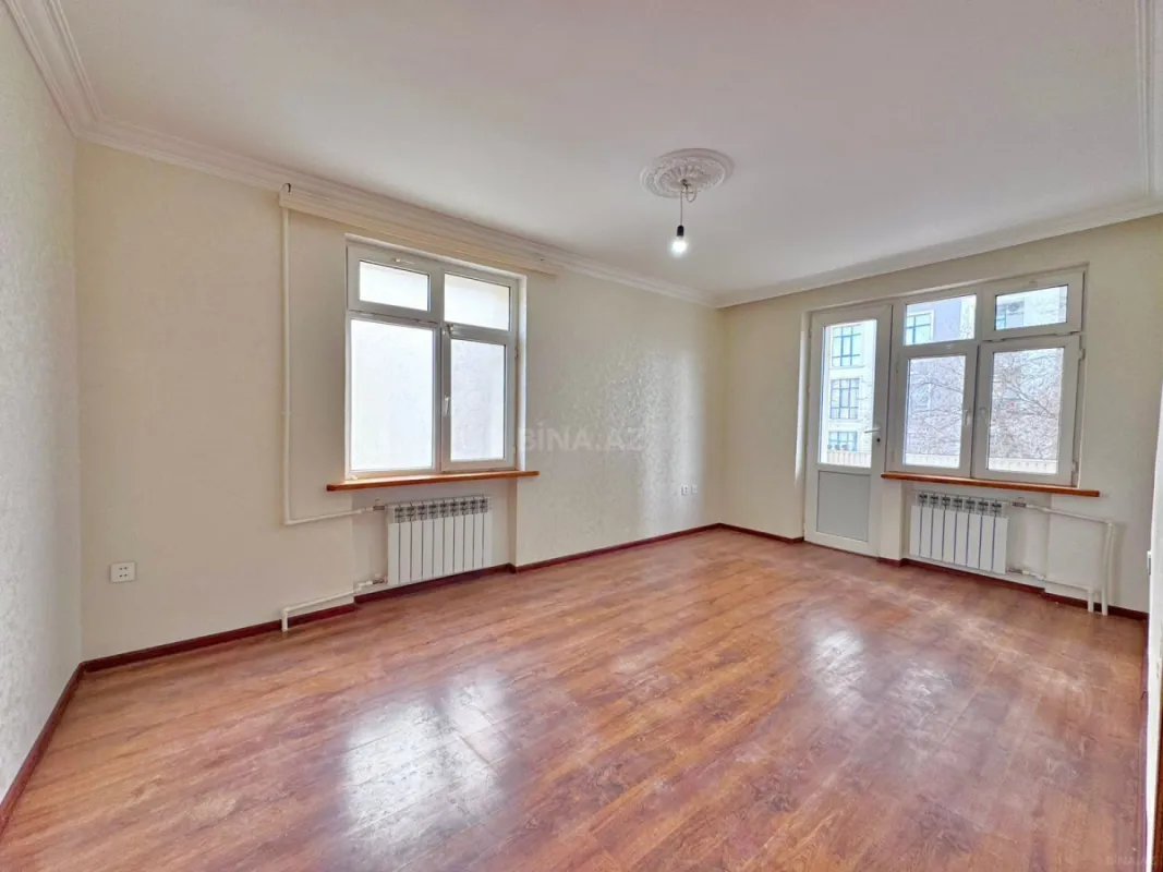 Satılır 2 otaqlı mənzil 55 m²