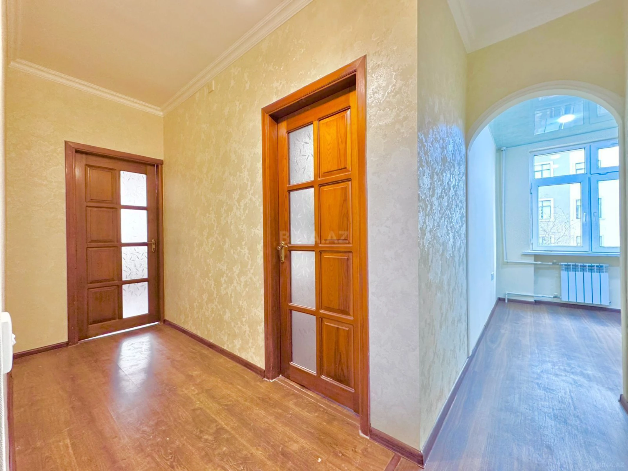 Satılır 2 otaqlı mənzil 55 m²