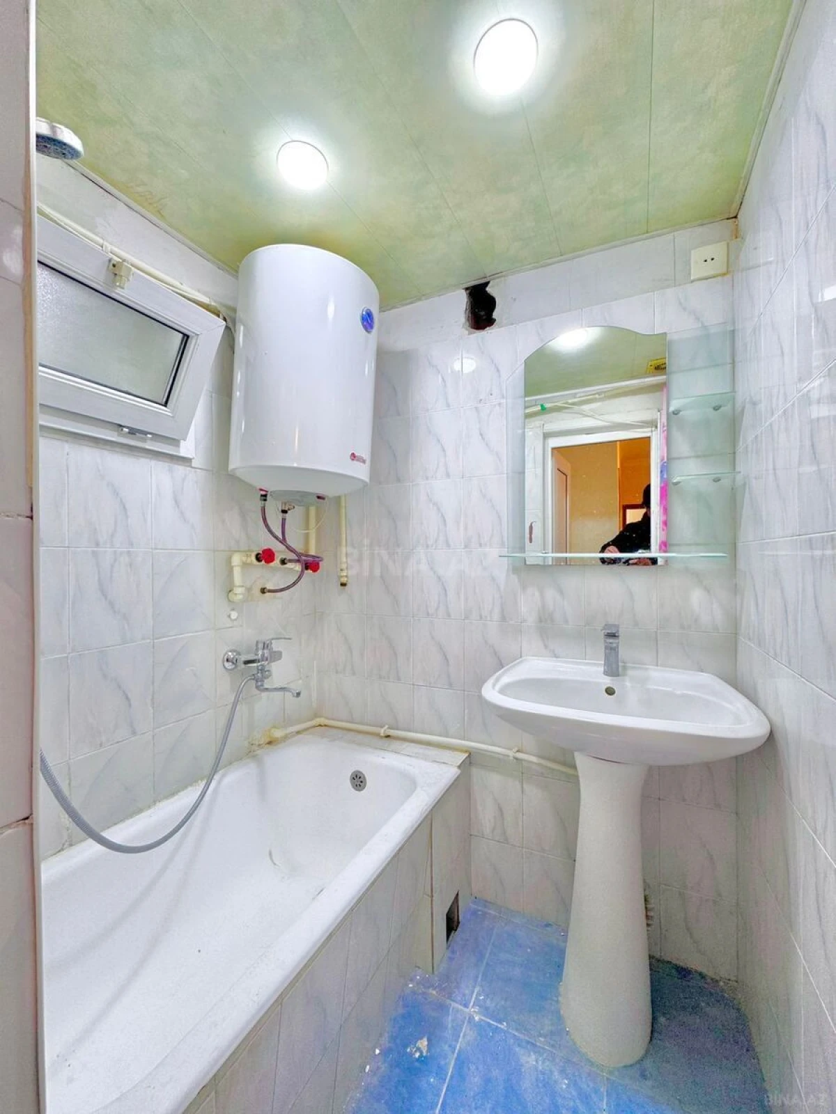 Satılır 2 otaqlı mənzil 55 m²