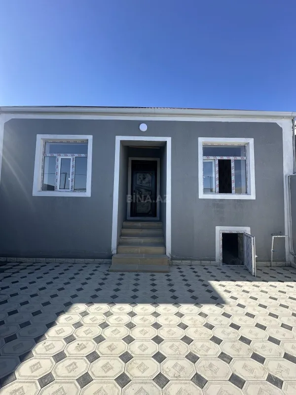 Satılır həyət evi 80 m²