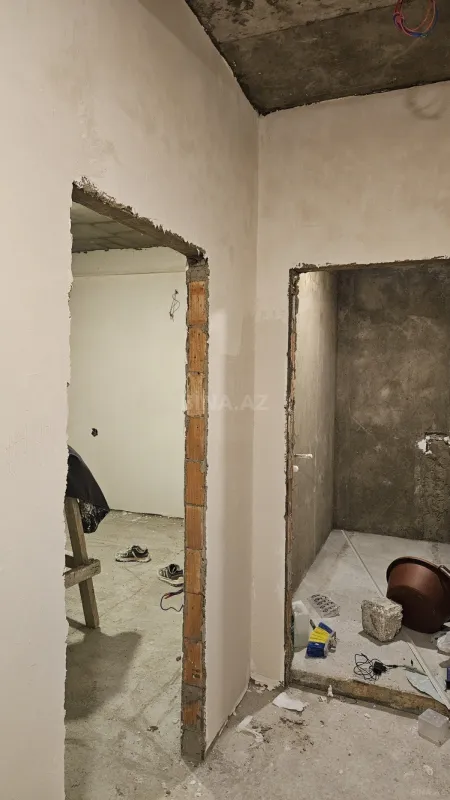 Satılır 2 otaqlı mənzil 53 m²