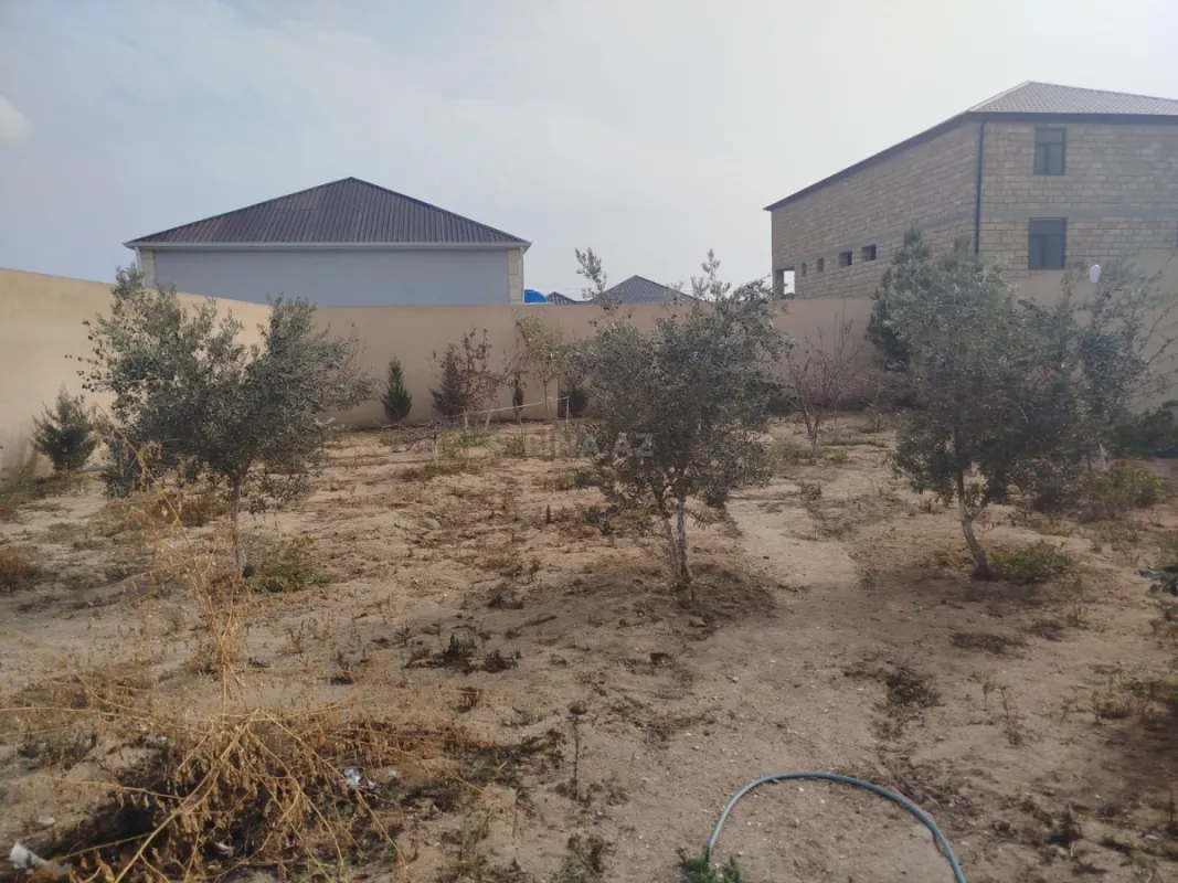 Satılır 4 otaqlı həyət evi 172 m²