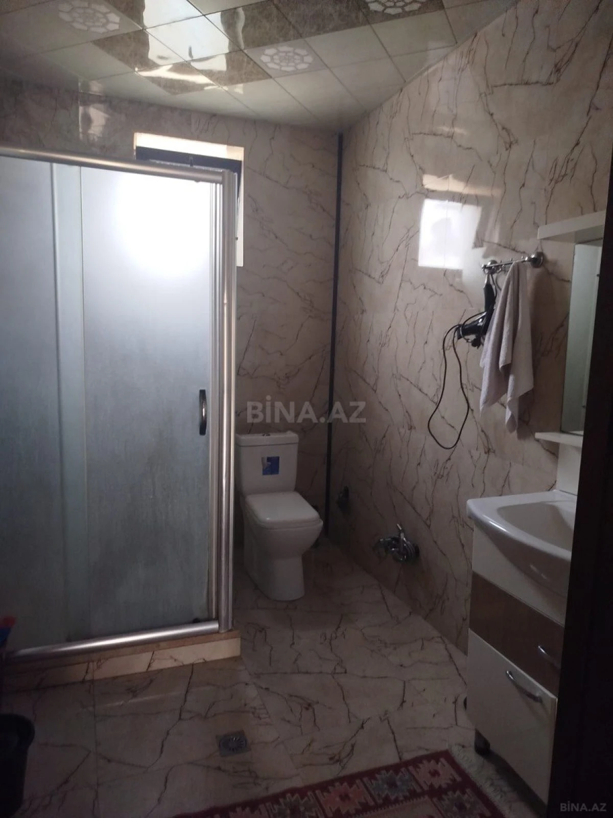 Satılır 4 otaqlı həyət evi 172 m²