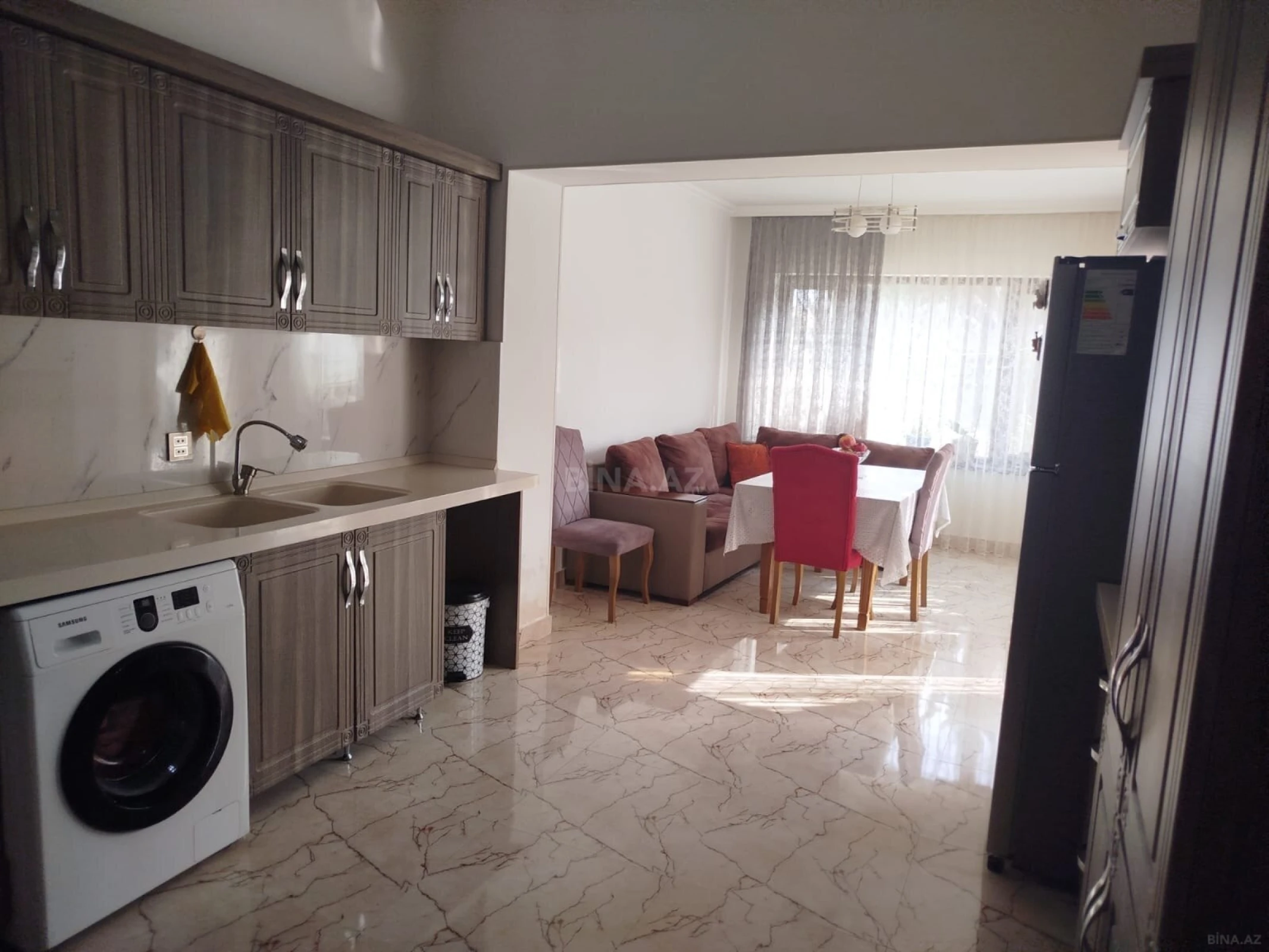 Satılır 4 otaqlı həyət evi 172 m²