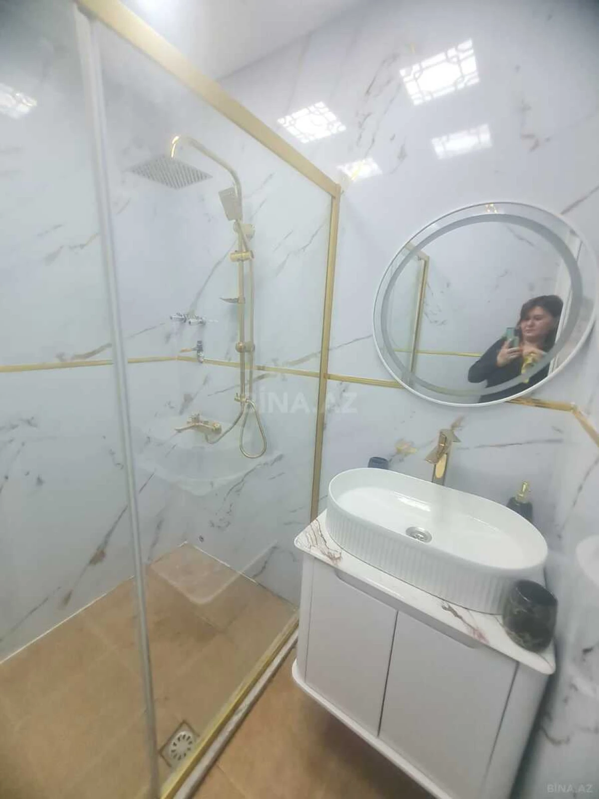 Satılır 2 otaqlı mənzil 45 m²