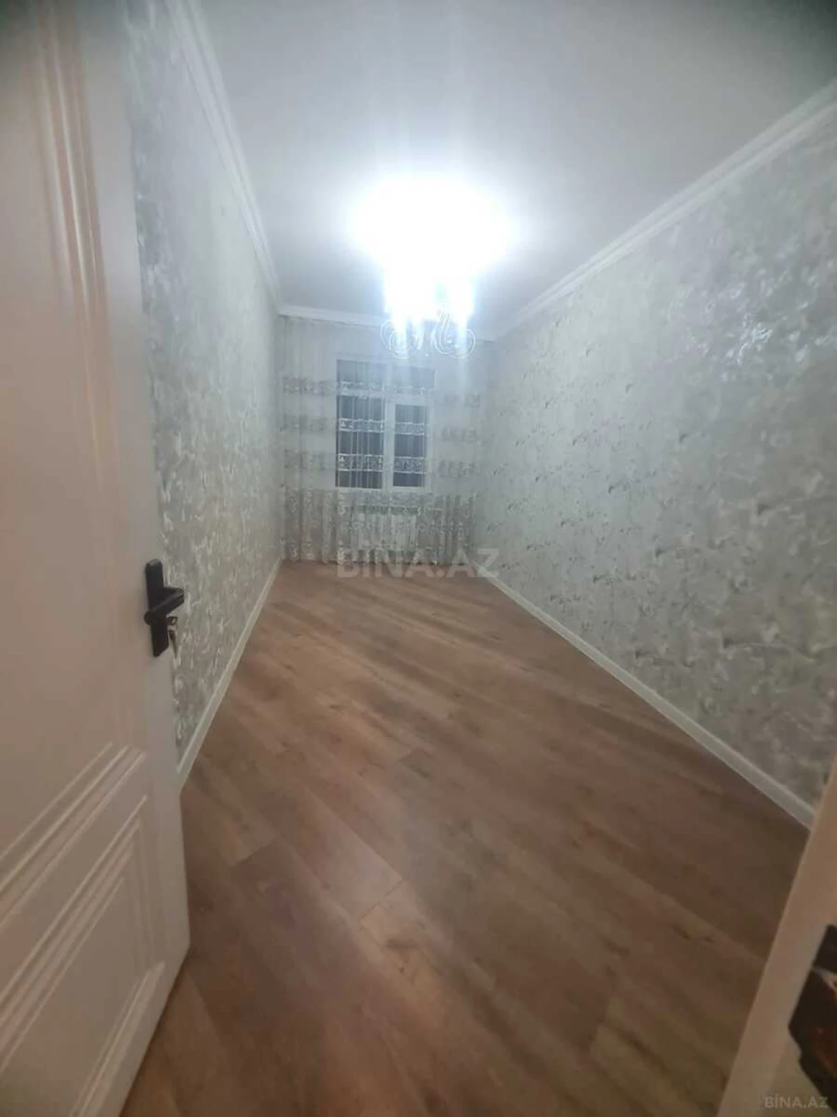 Satılır 2 otaqlı mənzil 45 m²