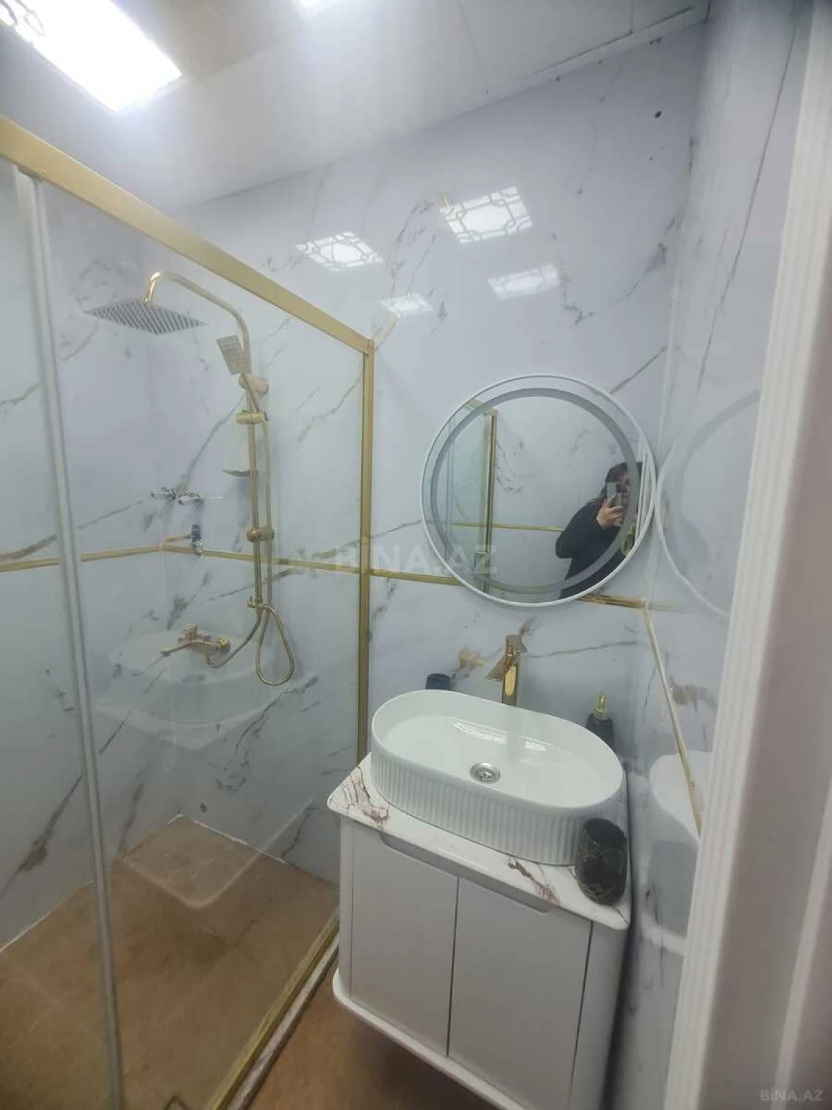 Satılır 2 otaqlı mənzil 45 m²