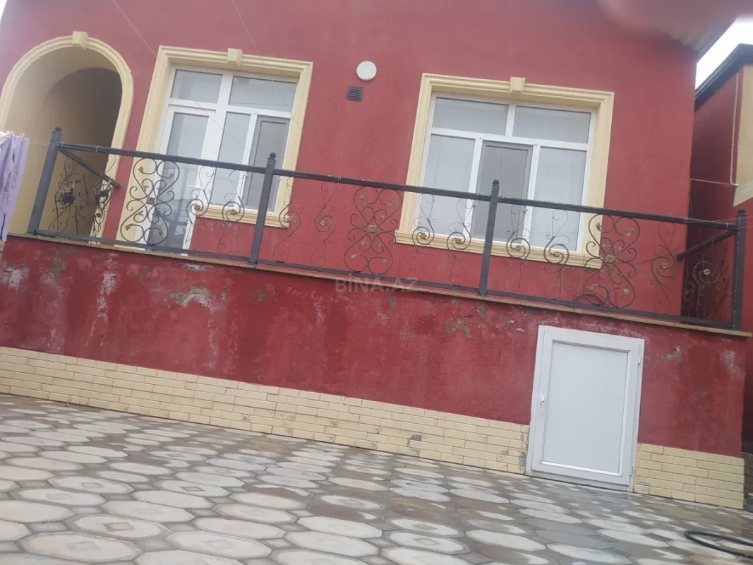 Satılır 3 otaqlı həyət evi 90 m²