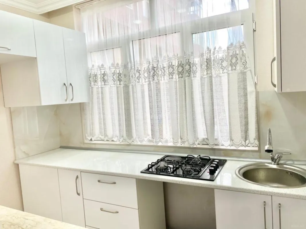 Satılır 2 otaqlı mənzil 47 m²