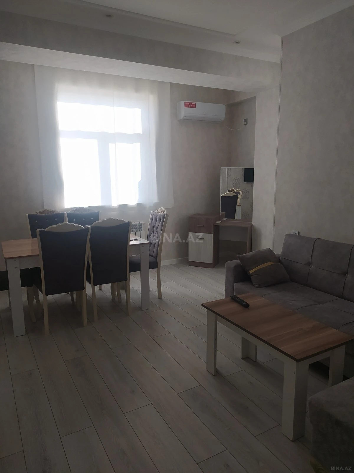 Kirayə verilir 2 otaqlı mənzil 53 m²
