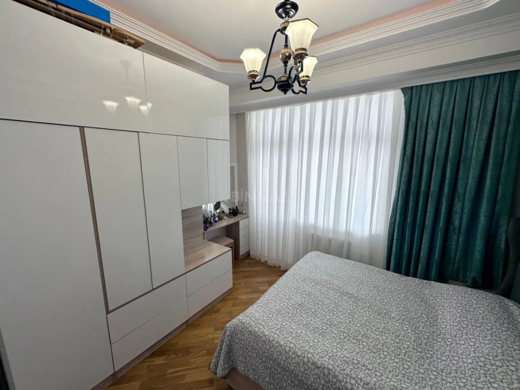 Satılır 2 otaqlı mənzil 50 m²